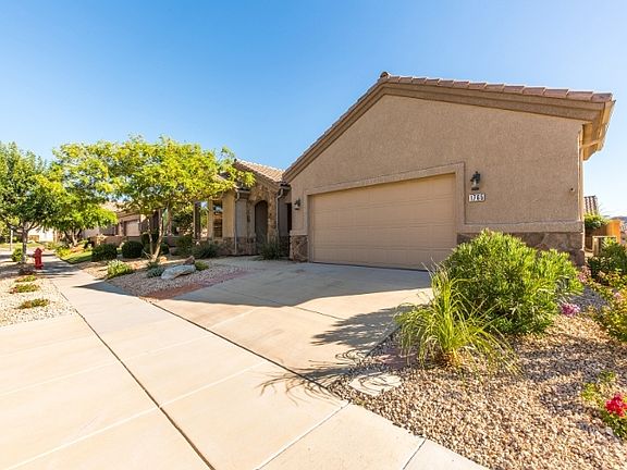 3rd image of 1765 W Spirit Walker Dr
