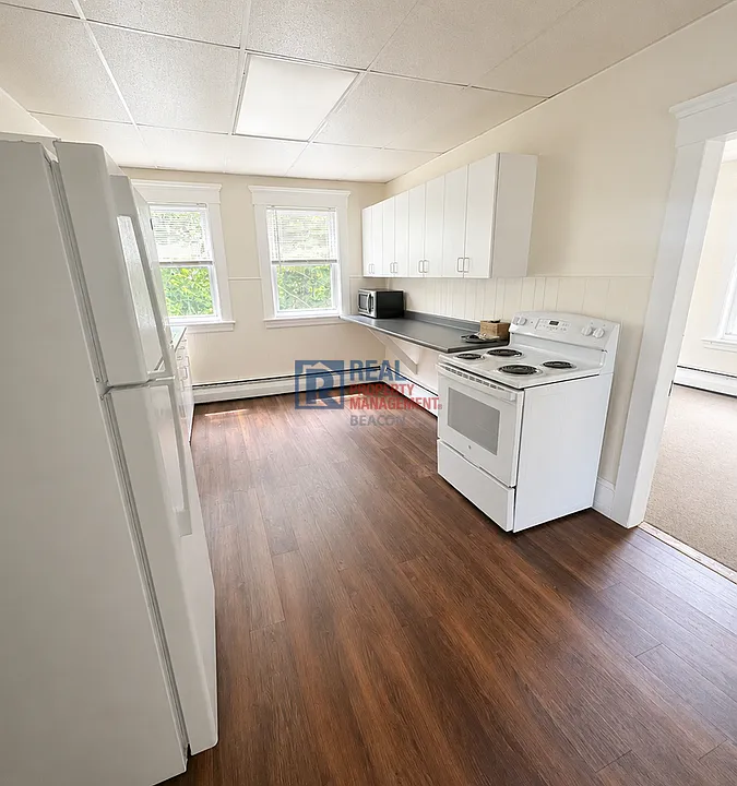 24 Tracy St #2