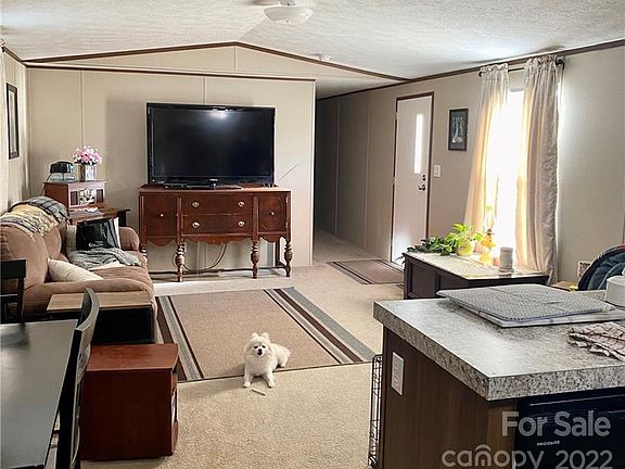 4th image of 108 Logans Leap Ln