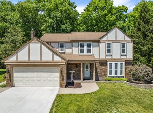 271 Whitney Dr, Rochester Hills, MI 48307