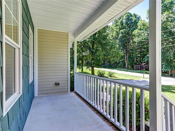 5th image of 7925 Curtina Ln