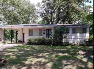 9 Purdue Cir, Little Rock, AR 72204