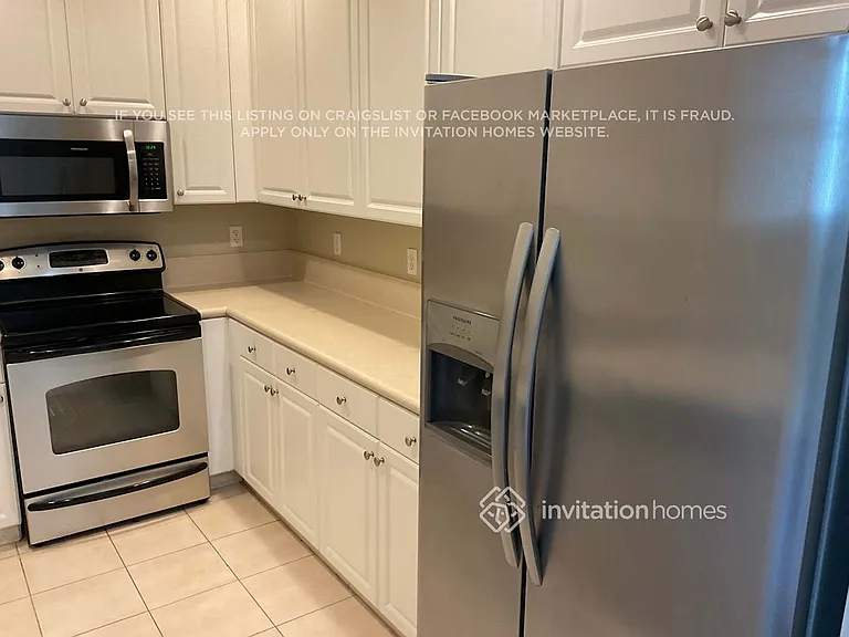 4304 Main St — Photo 7