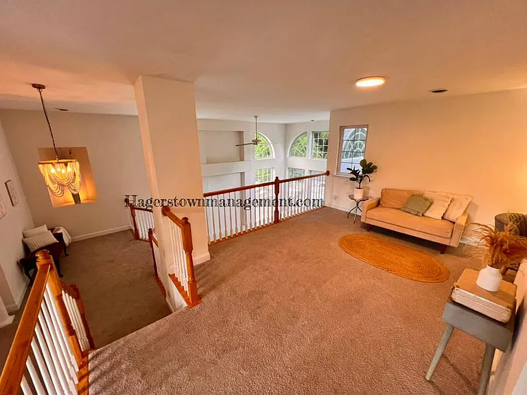 11507 Rolling Green Ct — Photo 33