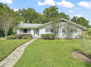 1885 Normandy Dr, Mount Dora, FL 32757