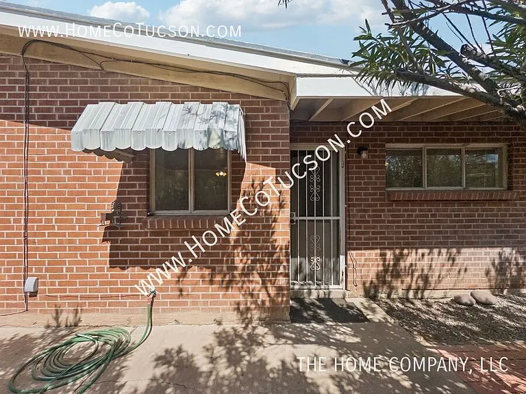 3236 E Hawthorne St — Photo 23