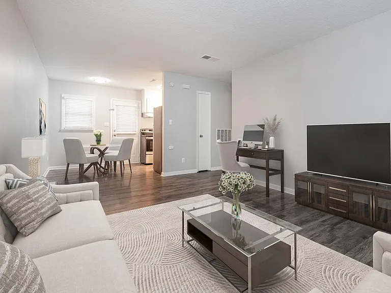 Sage Pointe Apartments — Photo 27