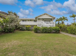 925 Aalapapa Dr, Kailua, HI 96734
