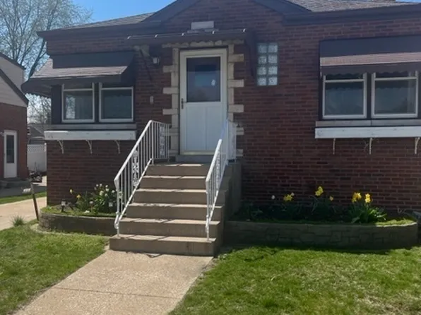 4012 Elmwood Ave, Berwyn, IL 60402