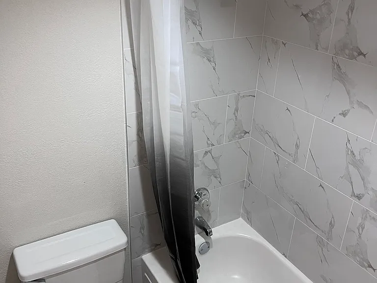 2nd Bathroom