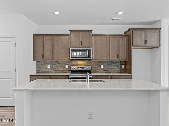 3rd image of 7121 Fisk Drive NE #46