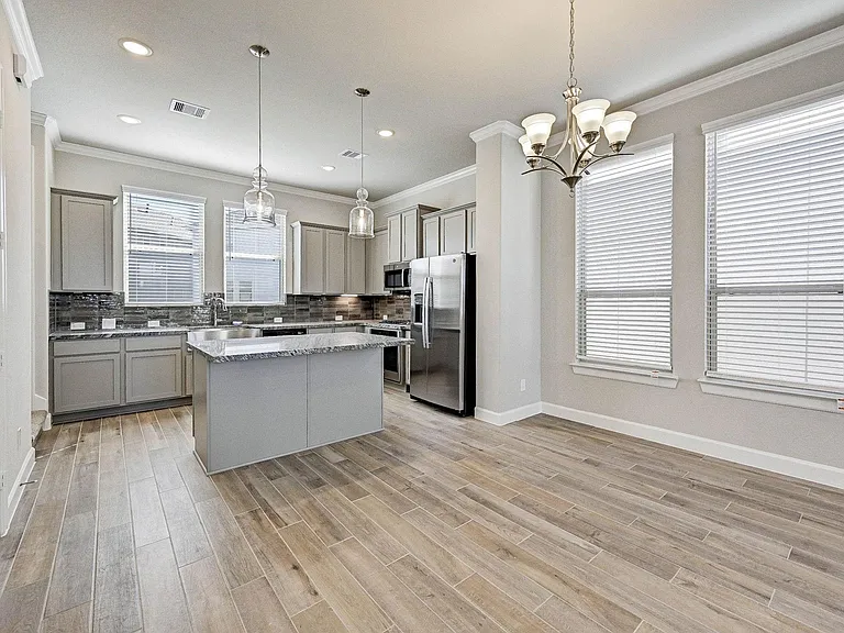 1918 Kirby Landing Dr — Photo 10