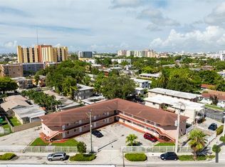 936 NW 6th St APT 7, Miami, FL 33136