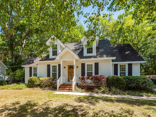 1070 Blue Marlin Dr, Charleston, SC 29412