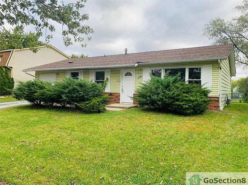 2nd image of 17787 Arlington Dr