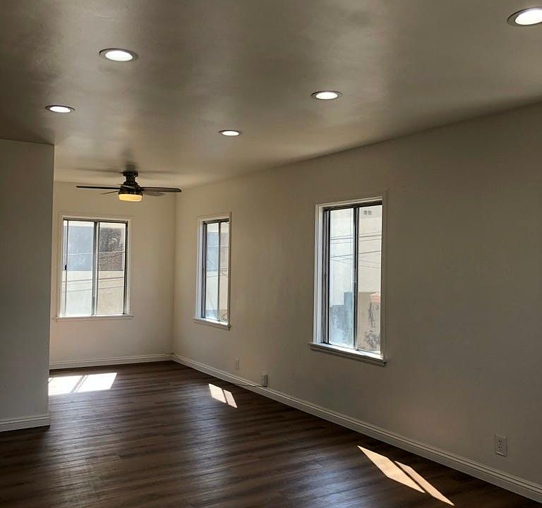 1st image of 500 Pomelo Ave #C
