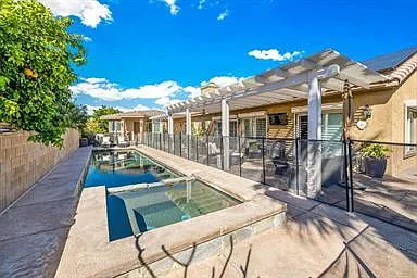 44605 Pala Cir — Photo 12