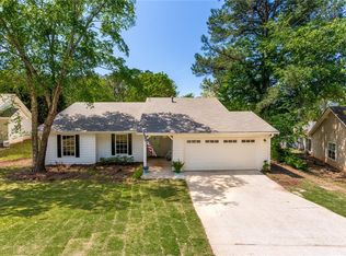 970 Orchard Mill Ln, Lawrenceville, GA 30043