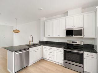 6067 NE Simpson St #5, Portland, OR 97218