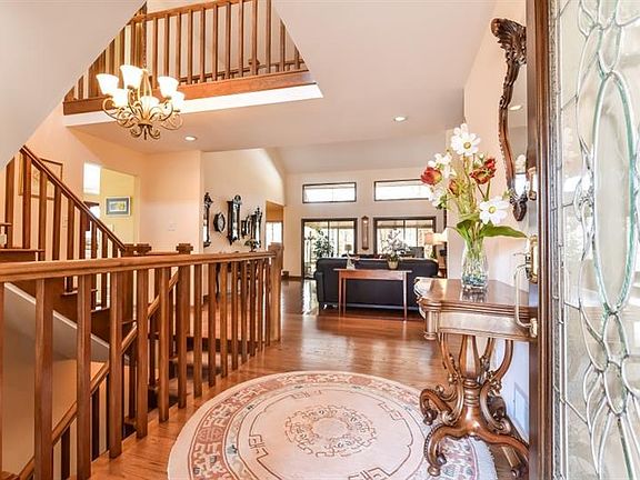 3rd image of 335 Mount Mitchell Way