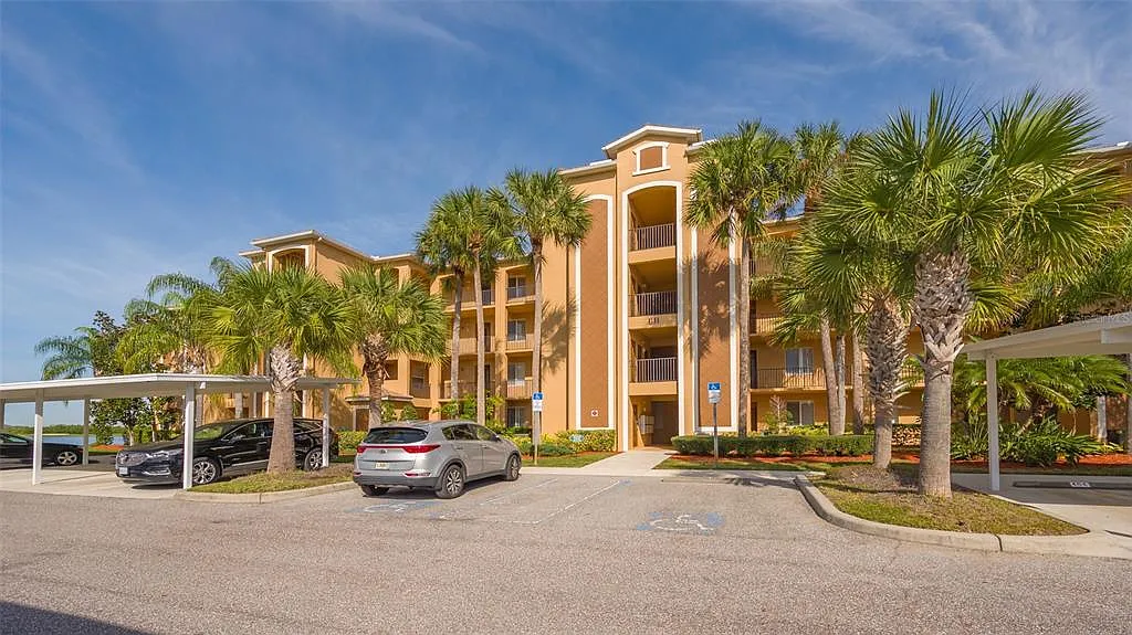 2 bed, 2.0 bath, 1121 sqft, $4,000 — Photo 1