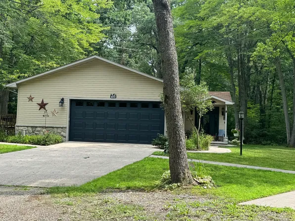 800 E Houghton Lake Dr, Prudenville, MI 48651