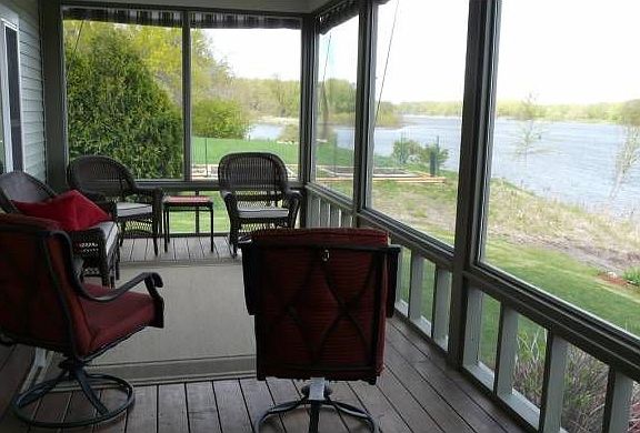 Large Screened In Porch