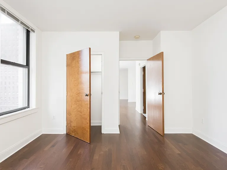 1411 Walnut Street — Photo 17
