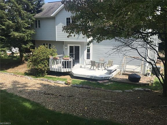 3rd image of 1263 Dogwood Dr