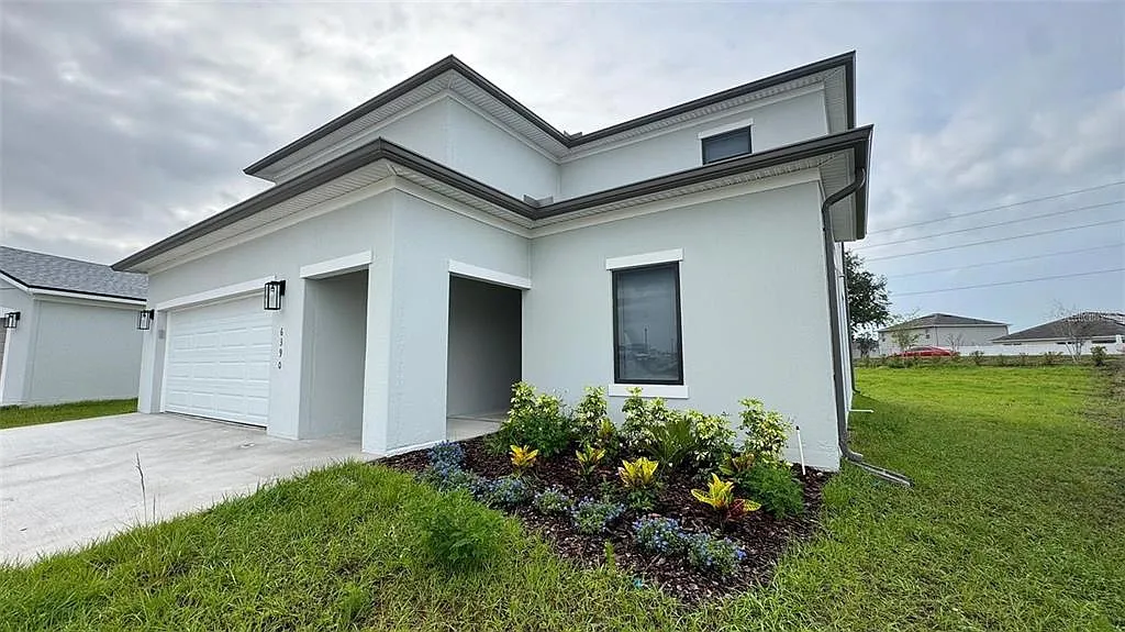 4 bed, 3.0 bath, 2178 sqft, $2,650 — Photo 4