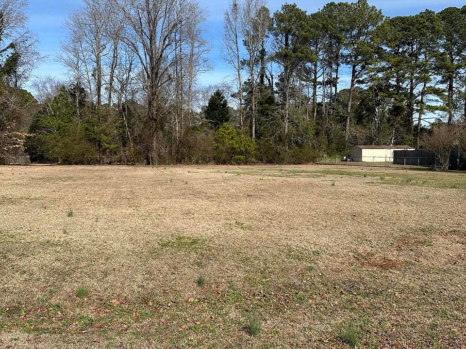 2nd image of Lot 8 Crown Drive