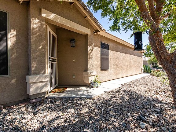 3rd image of 42730 W Sunland Dr