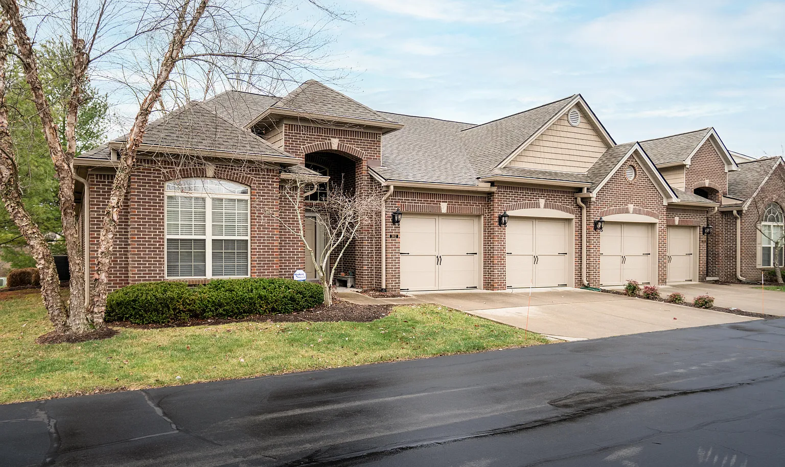 3812 Ruby Ln photo 1