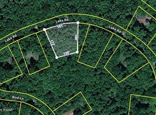 130 Lake Rd, Lake Ariel, PA 18436