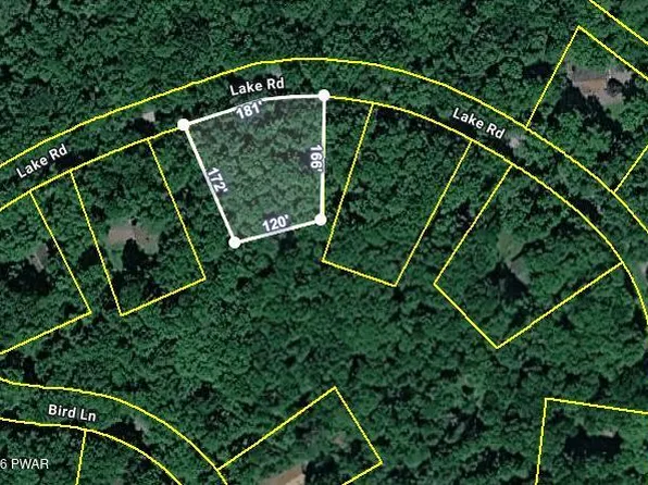 130 Lake Rd, Lake Ariel, PA 18436