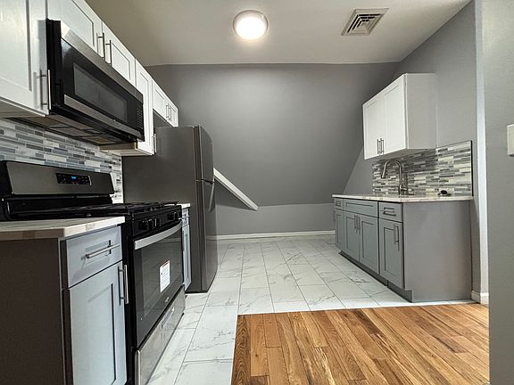 2nd image of 100 Atwater St #3