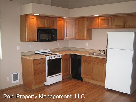 2nd image of 505 S Summit Ave APT D
