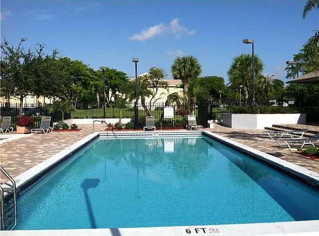 640 Cypress Club Way #J12 — Photo 21