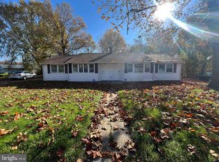 221 Kinsley Rd, Pemberton, NJ 08068