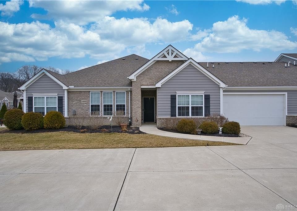 1st image of 1323 Bourdeaux Way