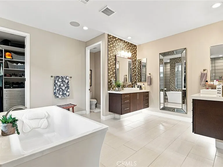 24357 W Clear Creek Pl — Photo 45
