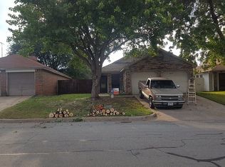 6716 Brookhaven Trl, Fort Worth, TX 76133