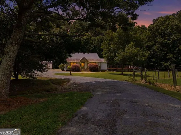 660 Mount Zion Rd NE, Resaca, GA 30735
