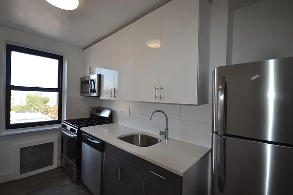 Rented by Silverstein Collection LLC  | media 10