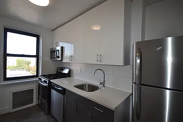 Rented by Silverstein Collection LLC 