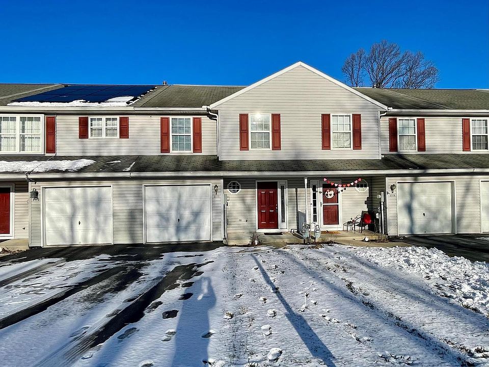 1st image of 5772 Hidden Lake Dr