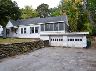 83 Wallace Rd, Fitchburg, MA 01420