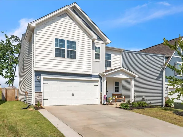 129 Anna Gray Cir, Easley, SC 29640
