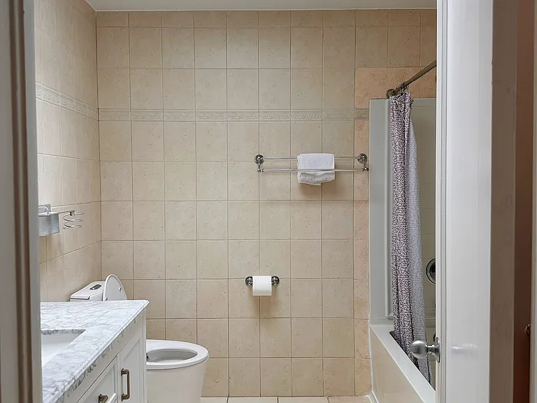 367 Willits St — Photo 21