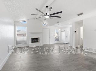7124 Wagonwheel Rd, Fort Worth, TX 76133